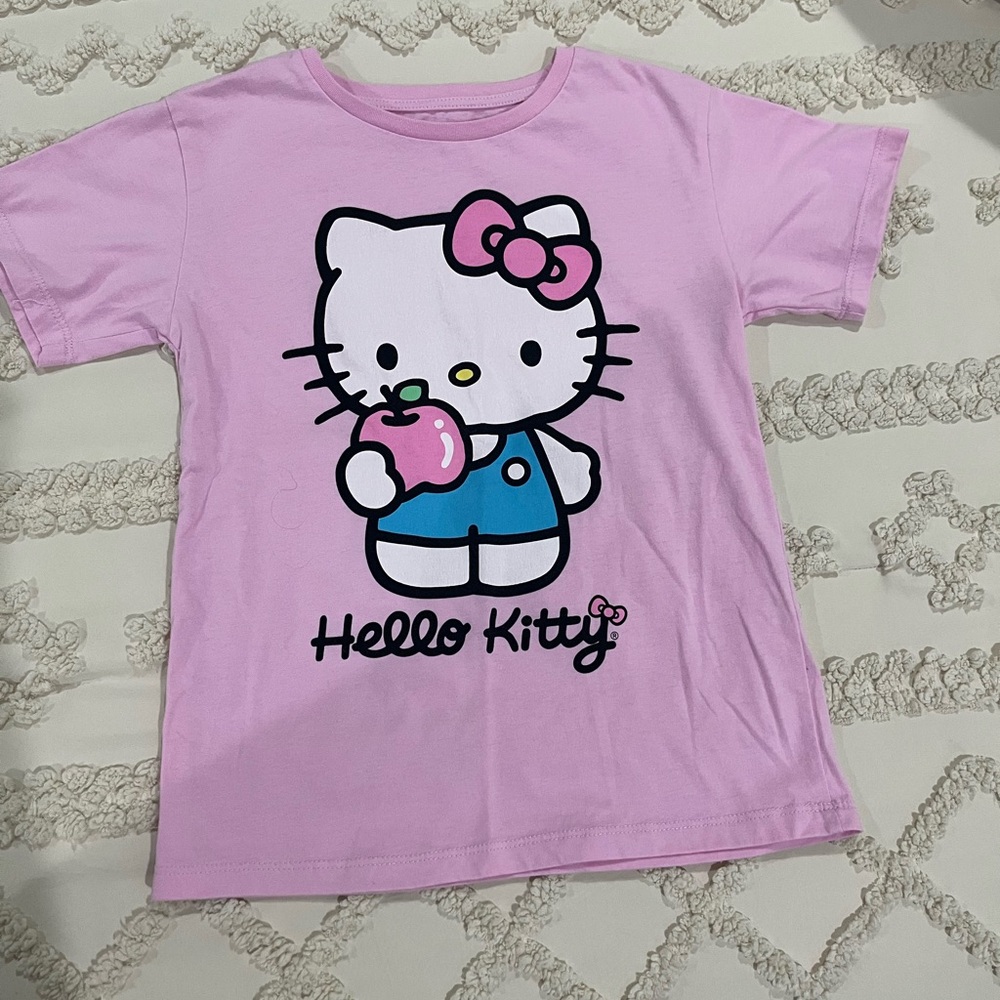 Hello Kitty Tee